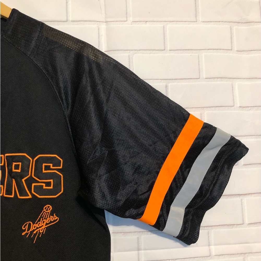 Vintage Los Angeles Dodgers Men's True Fan Black Embroidered MLB Baseball Jersey - Picture 4 of 11